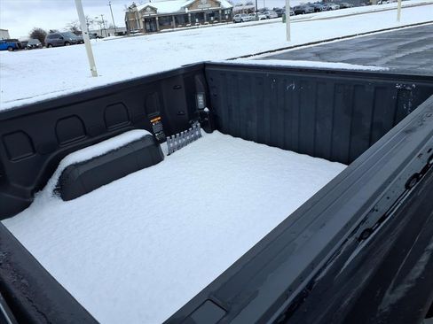 Certified 2022 Chevrolet Silverado 1500 LT image 28