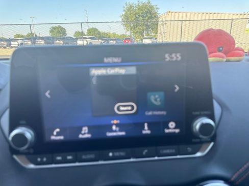 Certified 2022 Nissan Sentra SR FWD image 13