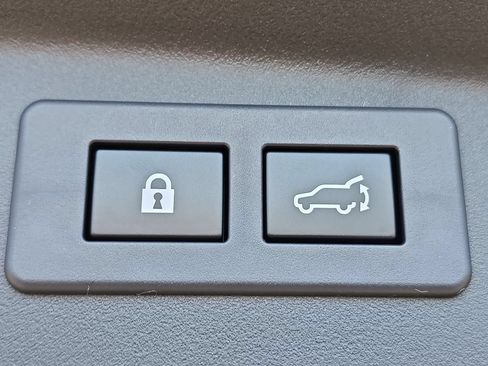 New 2026 Subaru Outback Limited w/ Premium/Limited Plus Package AWD/4WD image 25