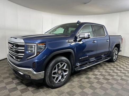 Used 2023 GMC Sierra 1500 SLT w/ SLT Convenience Package image 7