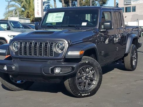 New 2026 Jeep Gladiator Sport image 31