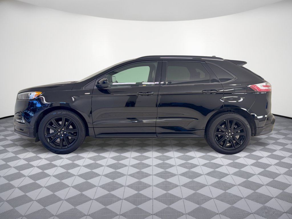Used 2023 Ford Edge ST-Line AWD/4WD image 2