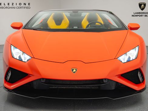 Used 2022 Lamborghini Huracan EVO image 10