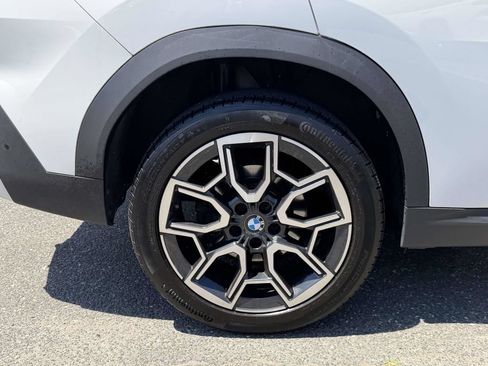 Used 2025 BMW X2 xDrive28i w/ Premium Package AWD/4WD image 12