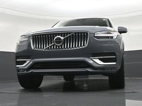 Certified 2023 Volvo XC90 B6 Ultimate AWD/4WD image 31