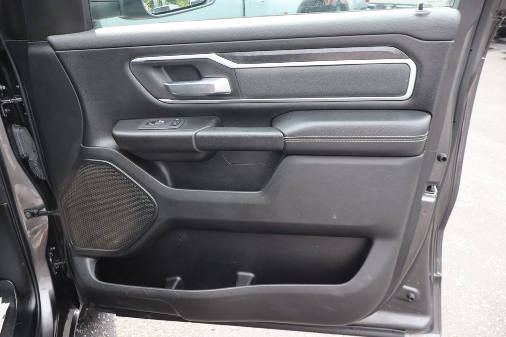 Used 2022 RAM 1500 Big Horn AWD/4WD image 25