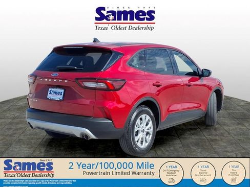 Used 2025 Ford Escape Active FWD image 3