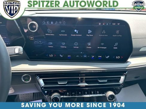 New 2026 Chevrolet Traverse LT w/ LPO, Floor Liner Package AWD/4WD image 14