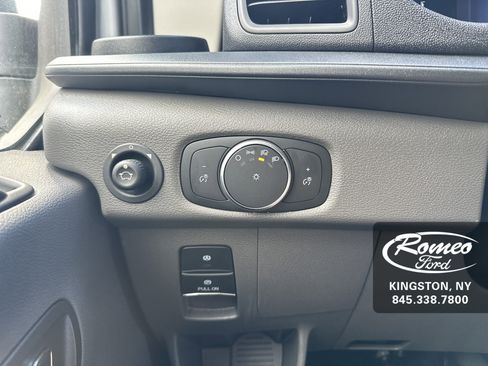 New 2026 Ford Transit 250 148 Medium Roof image 23