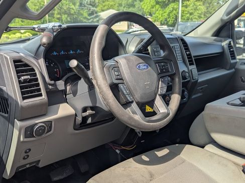 Used 2022 Ford F250 XL w/ Power Equipment Group AWD/4WD image 11