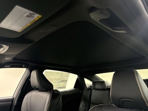 New 2026 Toyota Crown Platinum image 37