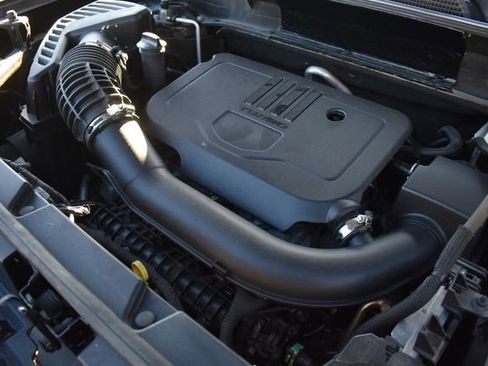 Used 2022 GMC Acadia Denali w/ Denali Technology Package image 41