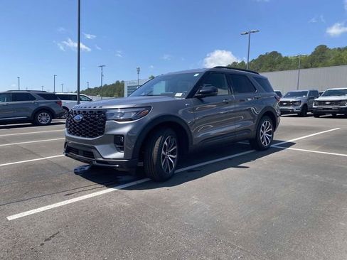 New 2026 Ford Explorer ST-Line AWD/4WD image 17