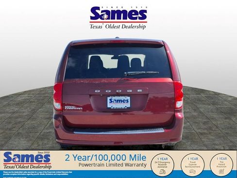 Used 2020 Dodge Grand Caravan SE w/ UConnect Hands-Free Group FWD image 4