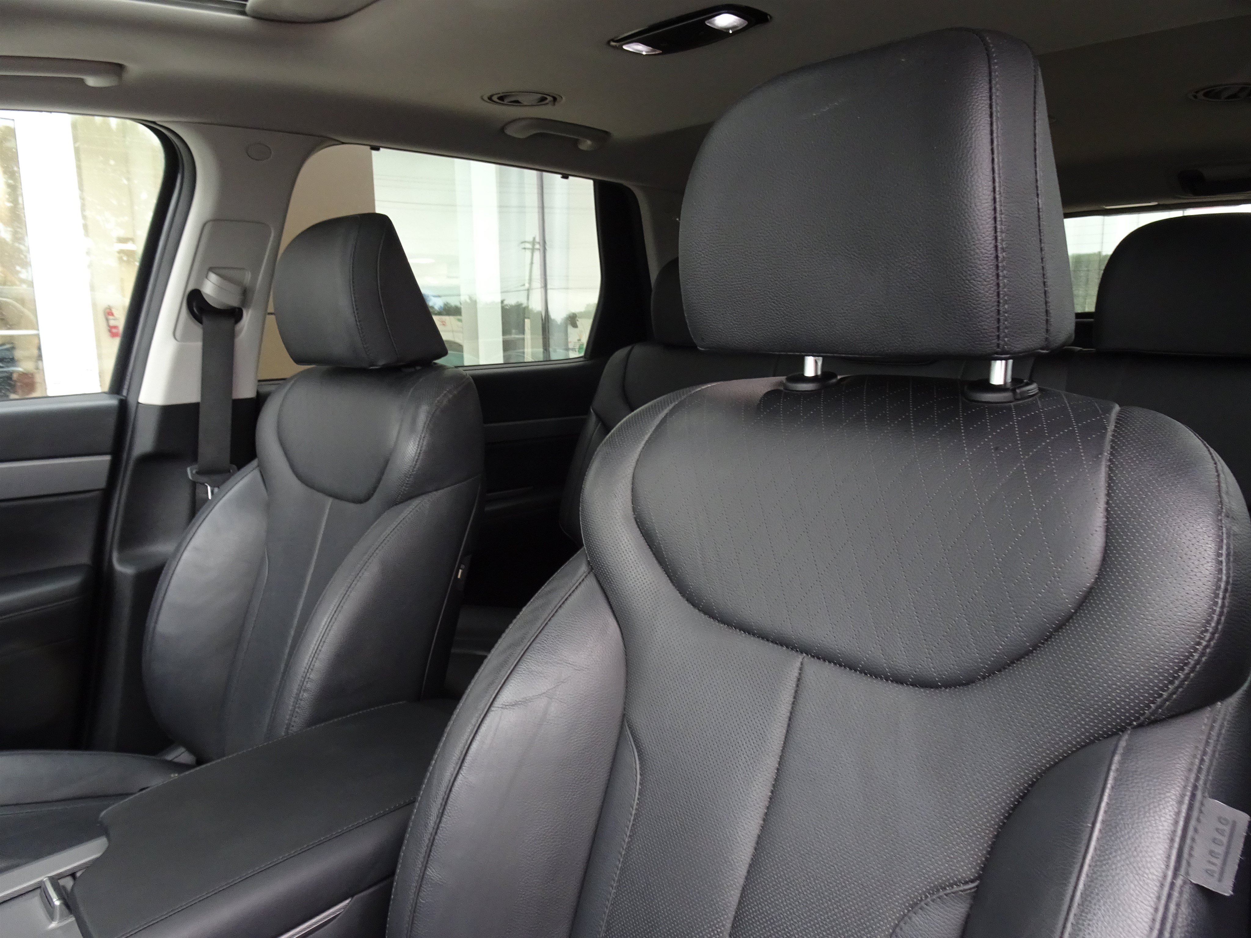 Used 2022 Hyundai Palisade SEL w/ 8P Bench Seat Package AWD/4WD image 10