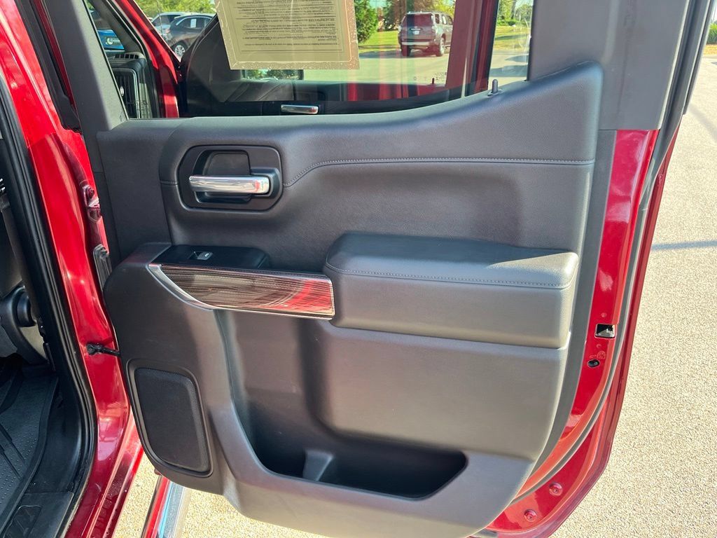 Used 2019 Chevrolet Silverado 1500 LT w/ Texas Edition RWD image 11