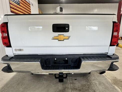Used 2017 Chevrolet Silverado 2500 LT w/ LT Convenience Package AWD/4WD image 5