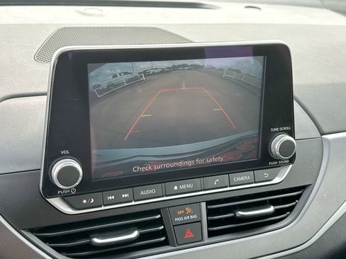 Used 2024 Nissan Altima 2.5 SR image 17