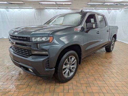 Used 2019 Chevrolet Silverado 1500 RST AWD/4WD image 3