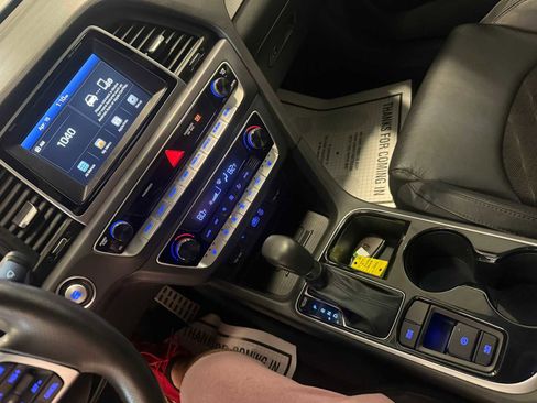 Used 2019 Hyundai Sonata Sport w/ Tech Package 03 FWD image 35