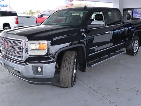 Used 2014 GMC Sierra 1500 SLT w/ SLT Crew Cab Value Package image 9