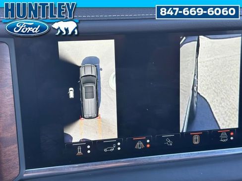 Used 2023 GMC Yukon Denali Ultimate image 38