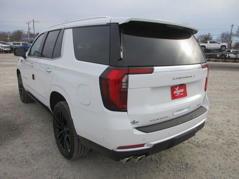 New 2026 GMC Yukon Denali w/ Sun & Power Step Package image 7