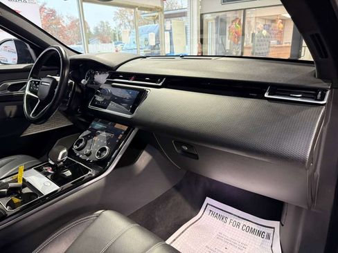 Used 2022 Land Rover Range Rover Velar R-Dynamic S image 45