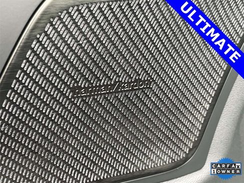 Used 2023 Volvo XC60 B5 Ultimate image 29