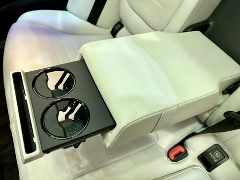 New 2026 Mercedes-Benz C 300 Sedan image 20