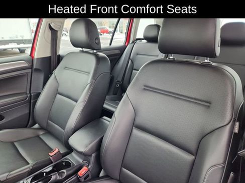 Used 2017 Volkswagen Golf Alltrack S image 21