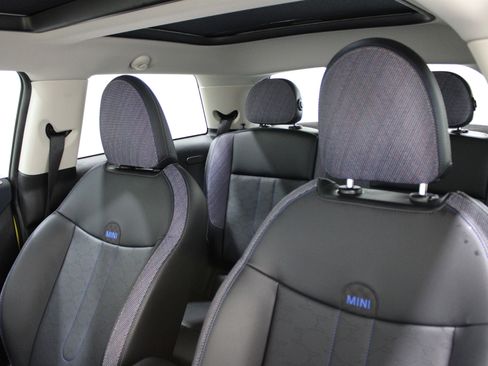 Used 2025 MINI Cooper S image 5