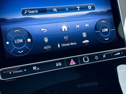 Certified 2026 Mercedes-Benz GLC 300 4MATIC image 19