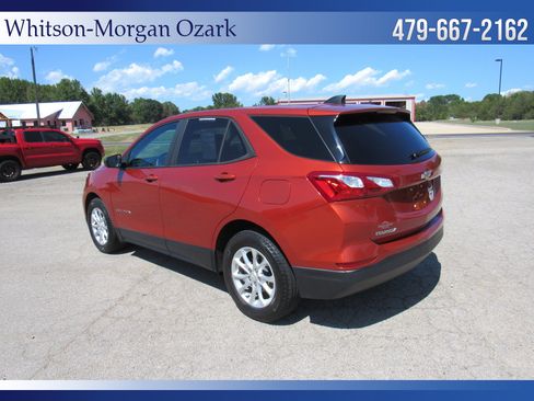 Used 2020 Chevrolet Equinox LS w/ LS Convenience Package FWD image 10
