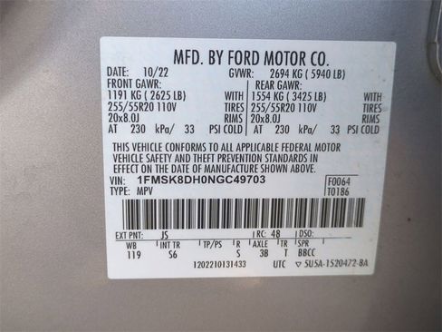 Used 2022 Ford Explorer XLT w/ Equipment Group 202A image 32