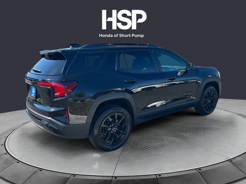 Used 2025 GMC Terrain Elevation w/ Technology Package II AWD/4WD image 5