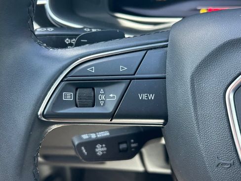 Used 2021 Audi Q8 Prestige AWD/4WD image 41