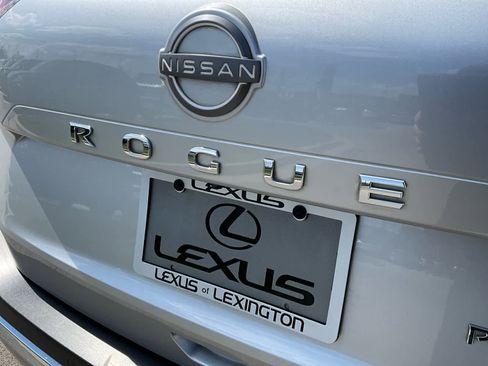Used 2023 Nissan Rogue Platinum w/ Platinum Premium Package AWD/4WD image 27