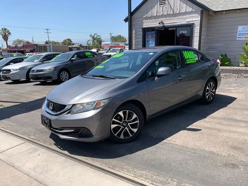 Used 2013 Honda Civic EX image 2