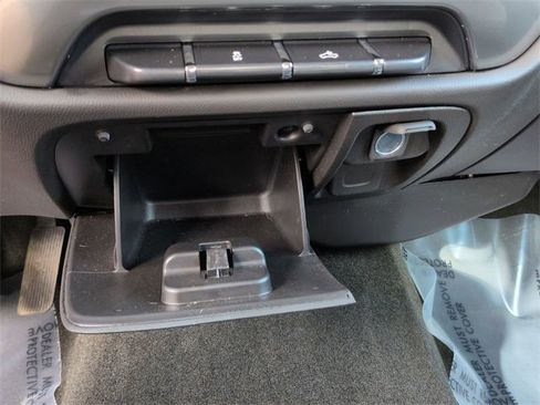 Used 2018 Chevrolet Silverado 1500 LT w/ All Star Edition image 23