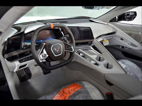 New 2026 Chevrolet Corvette Stingray Premium Conv w/ Z51 Performance Package RWD image 17