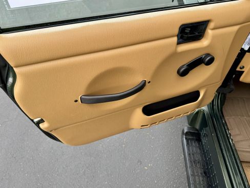 Used 1998 Jeep Wrangler Sahara AWD/4WD image 16