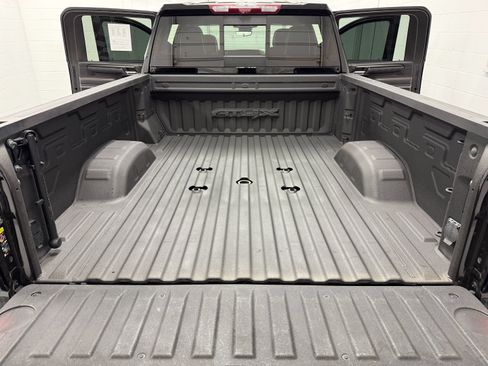 Used 2024 GMC Sierra 2500 AT4X w/ AT4X AEV Edition AWD/4WD image 42