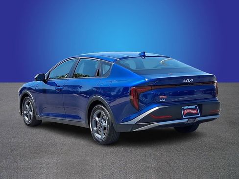 Used 2025 Kia K4 FWD image 6