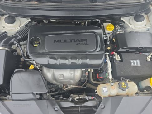 Certified 2023 Jeep Cherokee Altitude Lux image 26