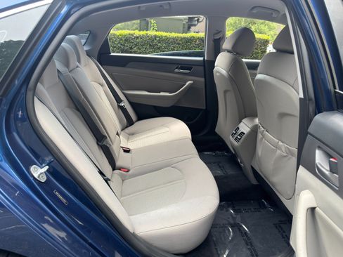 Used 2019 Hyundai Sonata SEL w/ Tech Package 02 FWD image 35