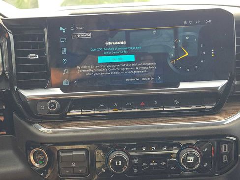 Used 2024 Chevrolet Silverado 1500 LT Trail Boss w/ Convenience Package II image 27