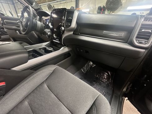 Used 2025 RAM 1500 Big Horn image 29