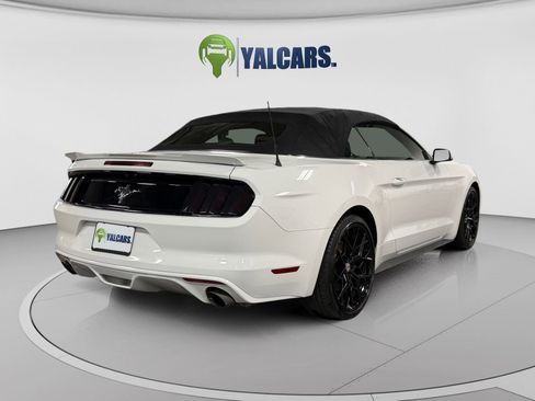 Used 2015 Ford Mustang Convertible w/ Equipment Group 051A RWD image 5