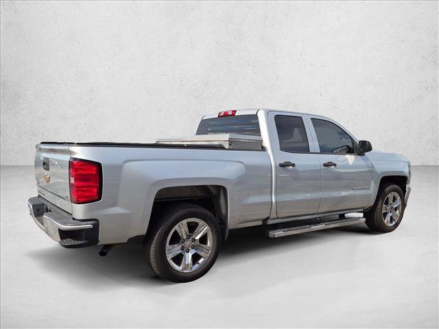 Used 2017 Chevrolet Silverado 1500 Custom w/ Custom Convenience Package RWD image 5